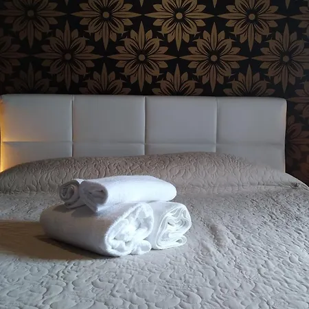 Cconforthotels R&b Dolci Emozioni 2*