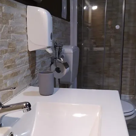 Konukevi Cconforthotels Dolci Emozioni Bari